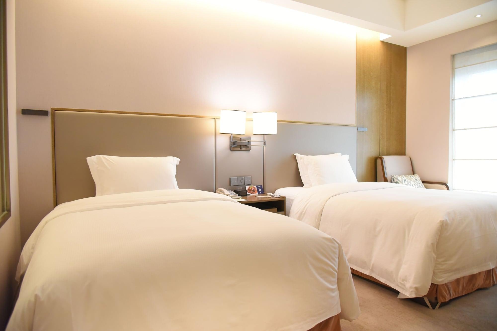 Doubletree By Hilton Hotel Shiyan Shiyan  Dış mekan fotoğraf
