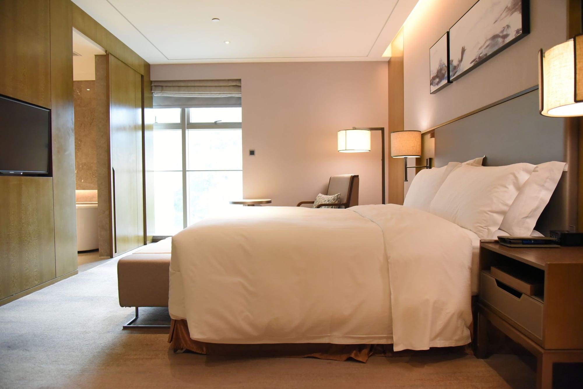 Doubletree By Hilton Hotel Shiyan Shiyan  Dış mekan fotoğraf