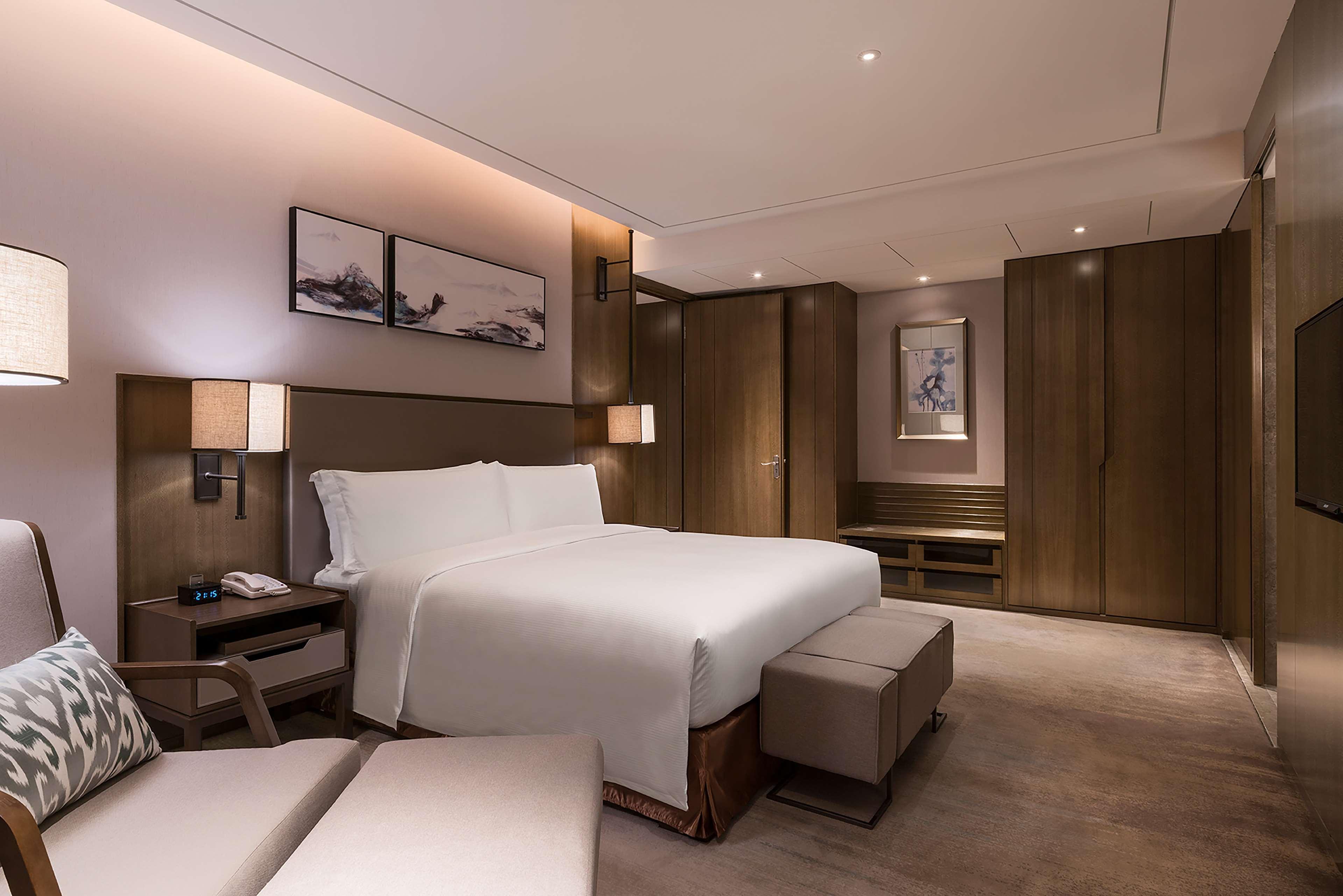 Doubletree By Hilton Hotel Shiyan Shiyan  Dış mekan fotoğraf