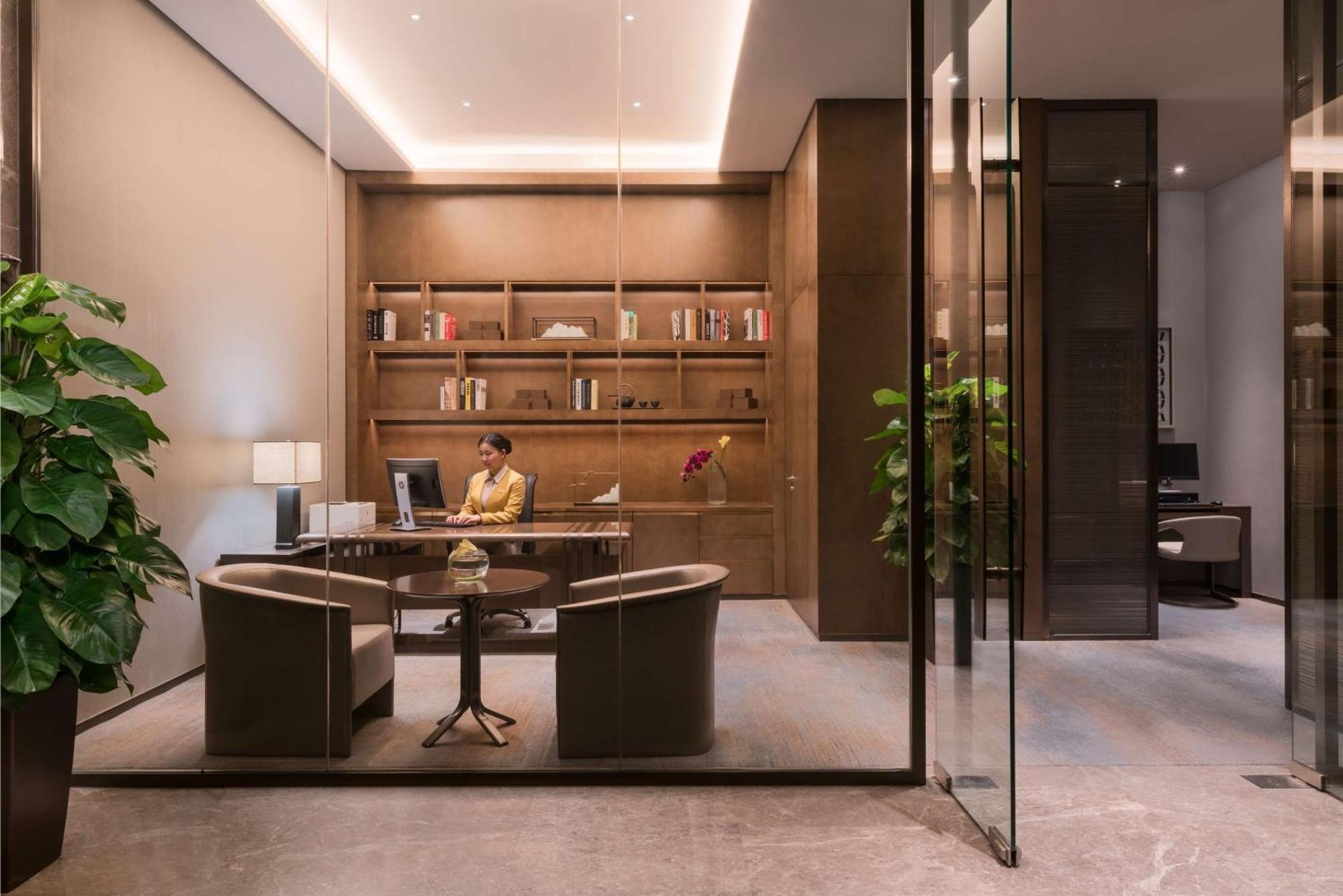 Doubletree By Hilton Hotel Shiyan Shiyan  Dış mekan fotoğraf